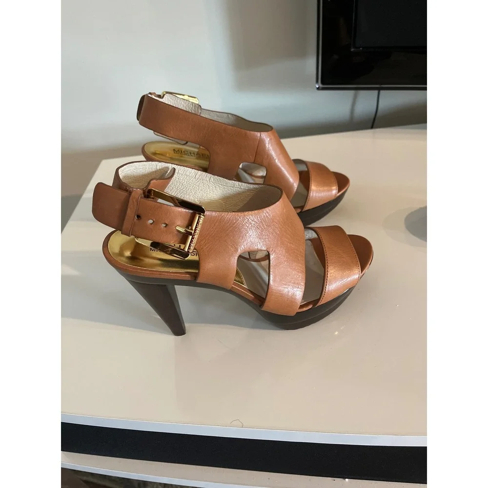 Michael Kors Tan‎ Leather Platform Sandals Gold Buckle Ankle Strap Heels